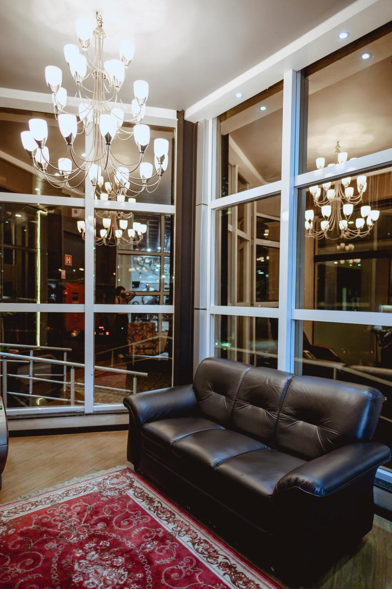 Riellis Center Hotel 博图卡图 外观 照片