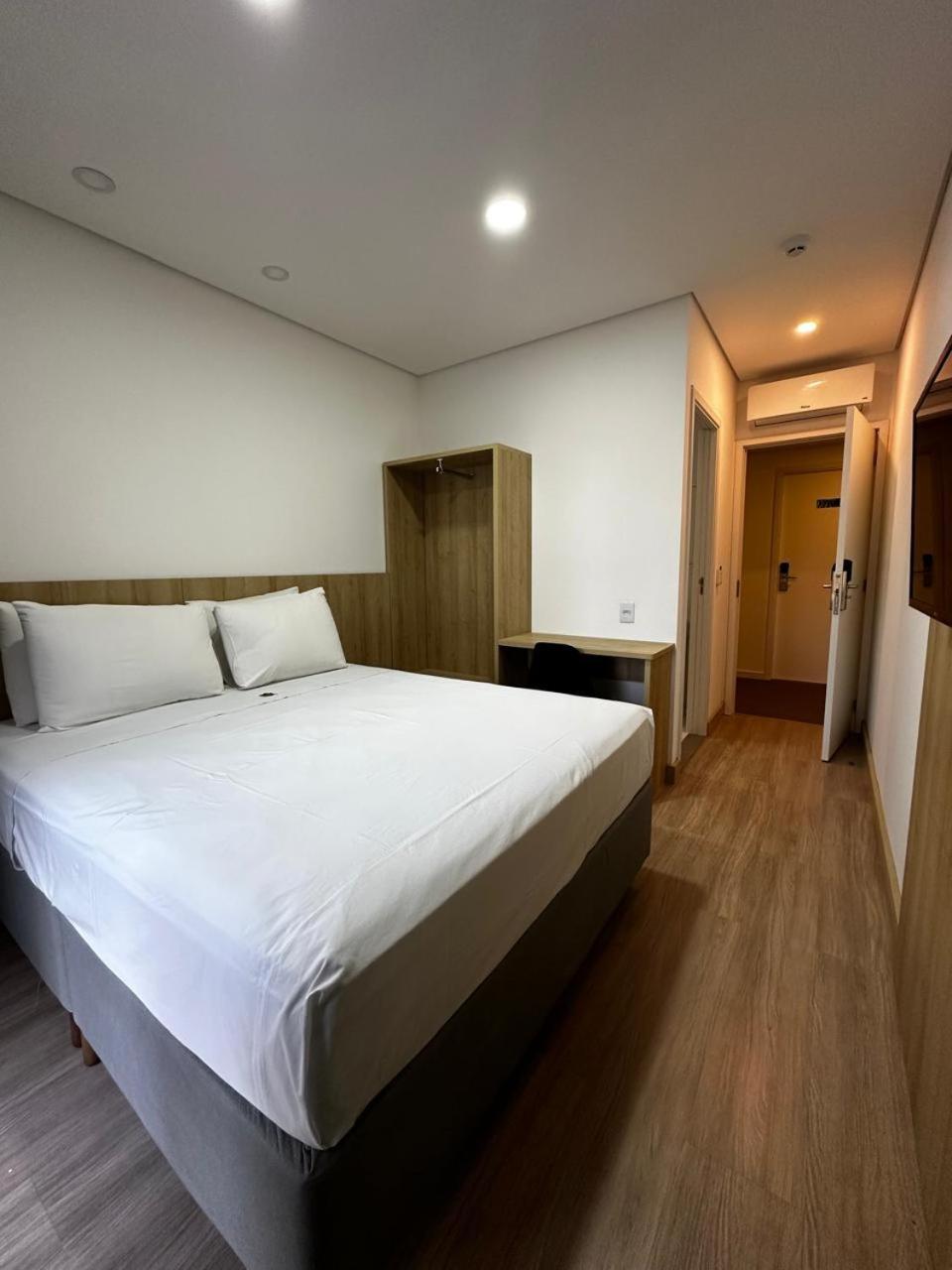 Riellis Center Hotel 博图卡图 外观 照片
